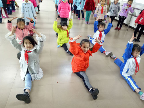 我校学生社团兴趣班开课啦