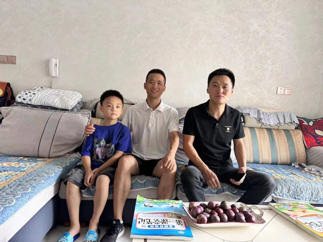 携“家”暖心共育人，以“访”润心助成长