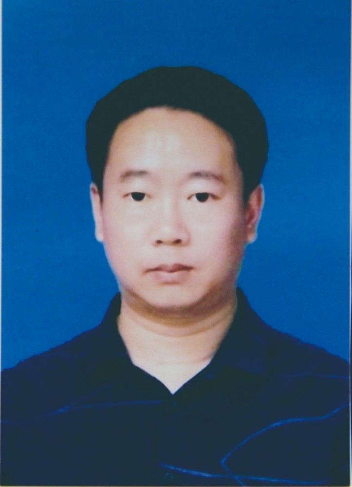 张兴鹏  副校长